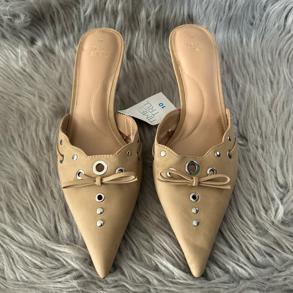 Time And Tru Stud Kitten Heel Women Size 10 Beige Studded Slip On Heels Shoes - Picture 4 of 8